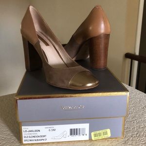 Louise eat Cie triple color/material pumps. 6.5